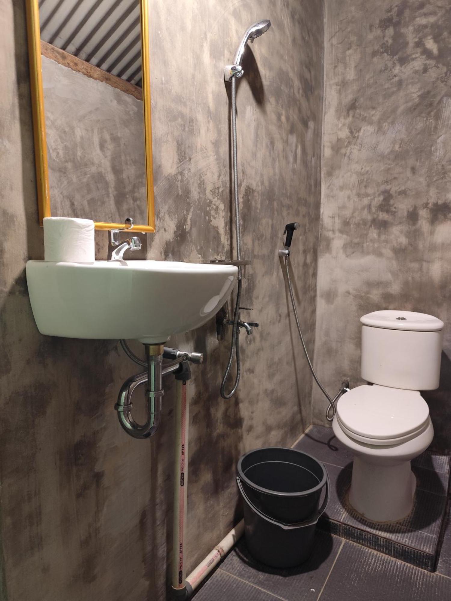 Bua Guesthouse Tangkahan Eksteriør billede