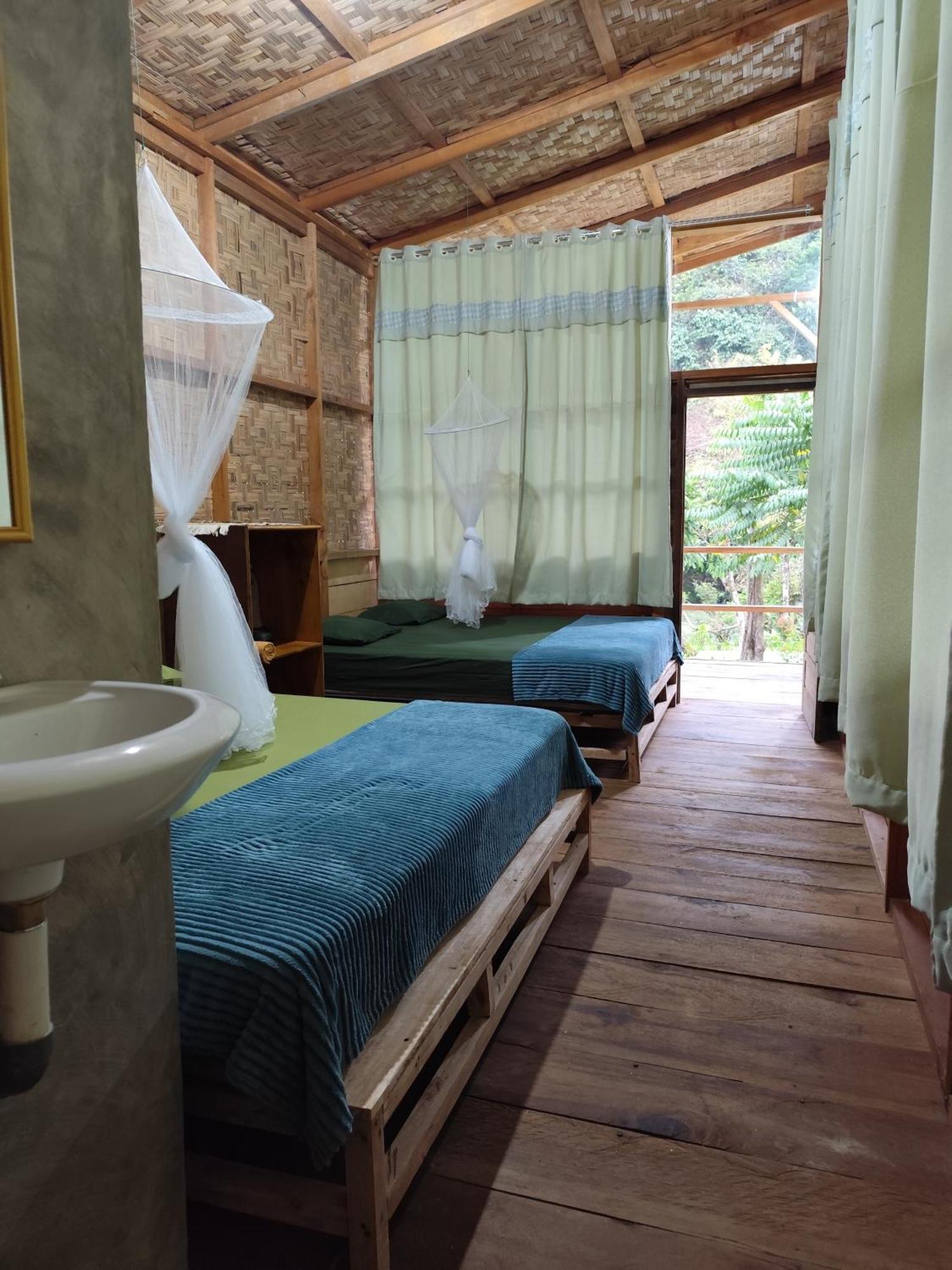 Bua Guesthouse Tangkahan Eksteriør billede